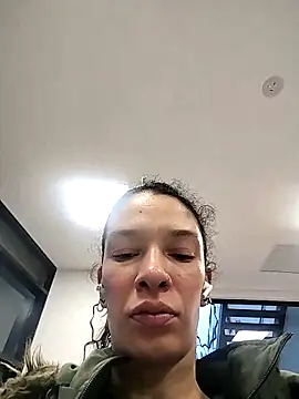 Snapshot of rebekka_simpson chatting on 4, 3, 2025 rebekka simpson online show from 4, 3, 2025