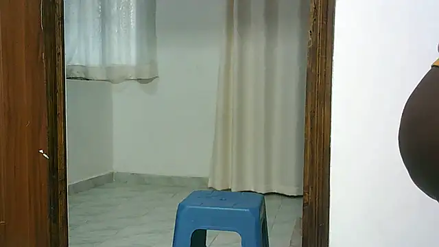 Snapshot of hottgirlval chatting on 10, 9, 2025 hottgirlval online show from 10, 9, 2025