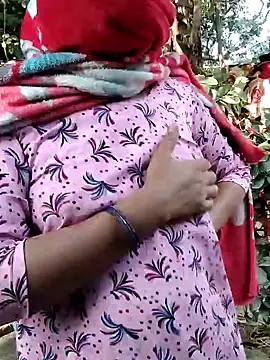 Snapshot of Hot-rubina chatting on 1, 2, 2025 Hot-rubina online show from 1, 2, 2025