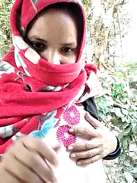 Snapshot of Hot-rubina chatting on 14, 2, 2025 Hot-rubina online show from 14, 2, 2025