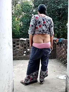 Snapshot of Hot-rubina chatting on 13, 10, 2025 Hot-rubina online show from 13, 10, 2025