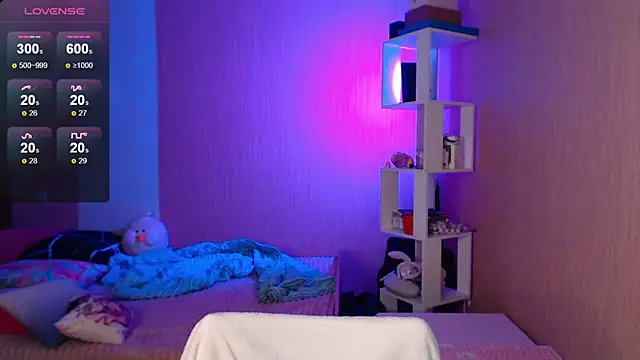 Snapshot of ur_kitty__ chatting on 9, 12, 2024 ur kitty online show from 9, 12, 2024