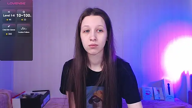 Snapshot of ur_kitty__ chatting on 18, 12, 2025 ur kitty online show from 18, 12, 2025