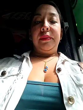 Snapshot of Bella_keny chatting on 19, 6, 2026 Bella keny online show from 19, 6, 2026