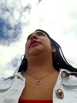 Snapshot of Bella_keny chatting on 10, 7, 2026 Bella keny online show from 10, 7, 2026