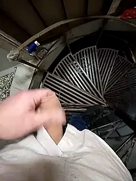 Snapshot of A_man_in_public chatting on 11, 3, 2026 A man in public online show from 11, 3, 2026