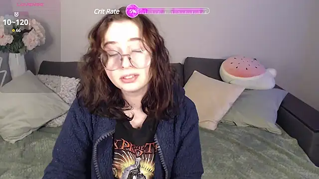Snapshot of Mini_Diva chatting on 9, 12, 2024 Mini Diva online show from 9, 12, 2024