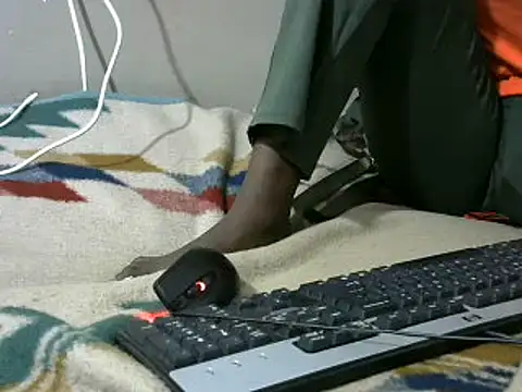 Snapshot of queen_sessely12 chatting on 18, 2, 2025 queen sessely12 online show from 18, 2, 2025