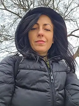 lovewildguy1 online show from 27, 3, 2026