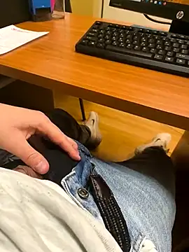 onbifeet online show from 11, 3, 2025