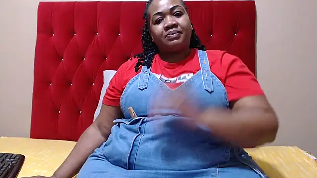 MIGHTYASSS online show from 9, 4, 2026