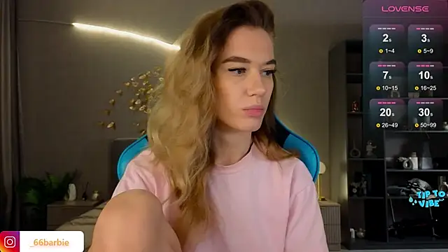 BBabyShark online show from 3, 2, 2025