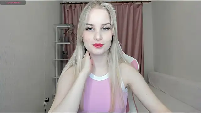 MiraSpaceGirl online show from 14, 2, 2025