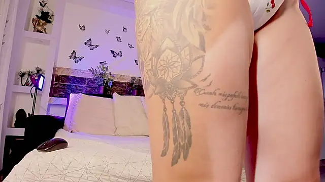 miicheell colins31 online show from 3, 2, 2026