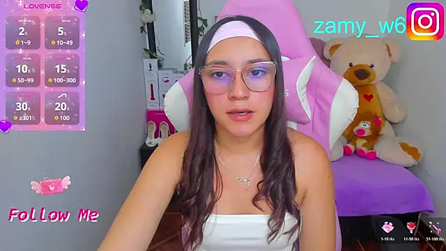 Snapshot of karla_cute01 chatting on 3, 6, 2026 karla cute01 online show from 3, 6, 2026