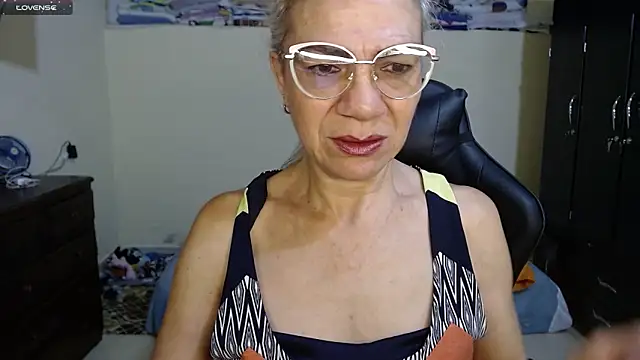 Giorgia xue53 online show from 12, 2, 2025