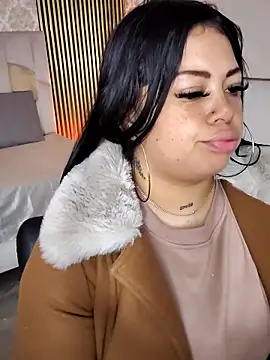 martinna tay online show from 8, 4, 2026