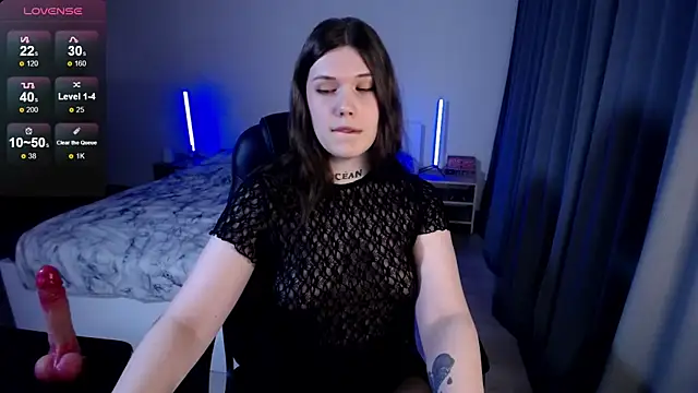 Snapshot of MicheleDoll chatting on 8, 1, 2026 MicheleDoll online show from 8, 1, 2026