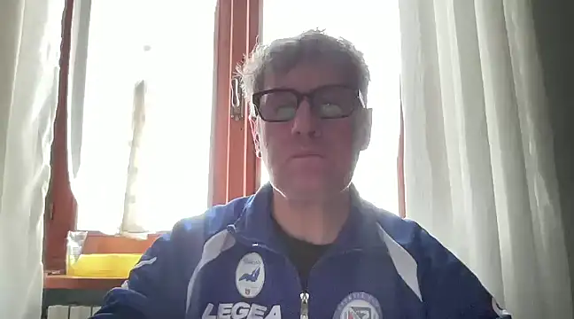 Snapshot of Britmi chatting on 9, 2, 2025 Britmi online show from 9, 2, 2025