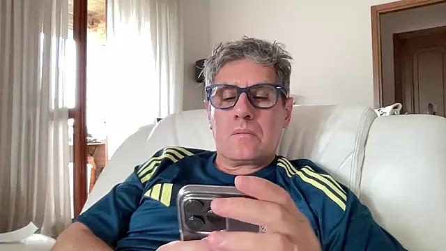 Snapshot of Britmi chatting on 13, 9, 2025 Britmi online show from 13, 9, 2025