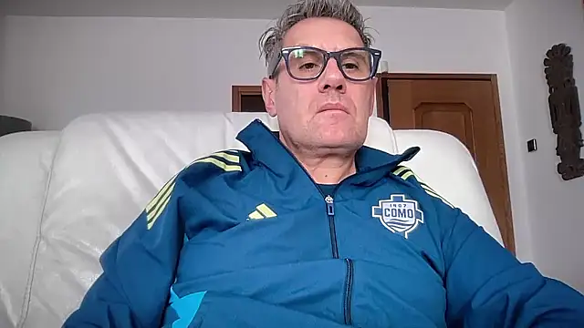 Snapshot of Britmi chatting on 18, 10, 2025 Britmi online show from 18, 10, 2025