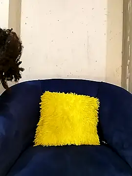 Spotty Coochie online show from 22, 11, 2025