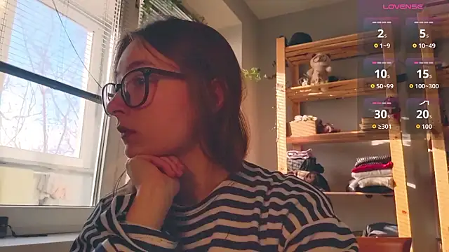 monlight  dana online show from 4, 3, 2026