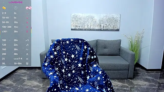 Emily Midlton online show from 9, 3, 2025