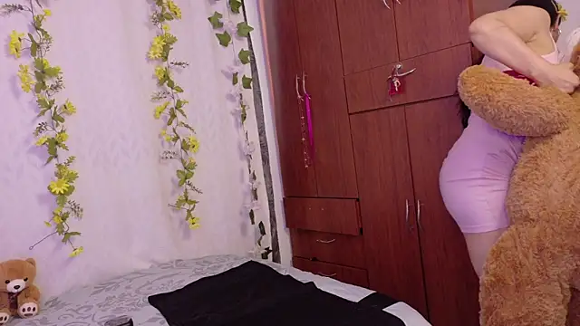 cattaleya1476 online show from 3, 11, 2025