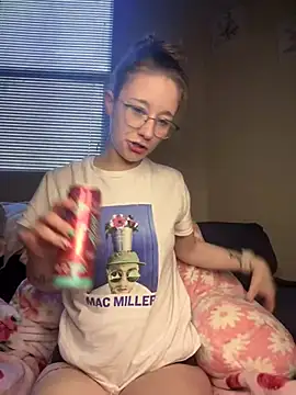 sage  marie online show from 17, 3, 2025