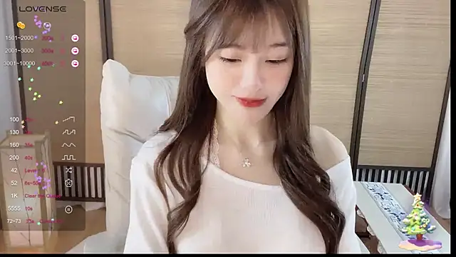 Yuuuuuly online show from 17, 12, 2024