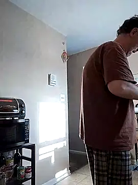 Snapshot of DARemo42O chatting on 5, 1, 2025 DARemo42O online show from 5, 1, 2025