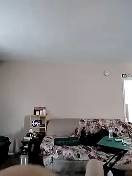 Snapshot of DARemo42O chatting on 8, 3, 2025 DARemo42O online show from 8, 3, 2025