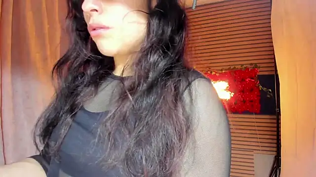 Snapshot of rosse_2504 chatting on 20, 10, 2025 rosse 2504 online show from 20, 10, 2025