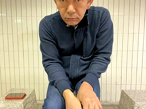 Snapshot of ge3noxxx chatting on 13, 11, 2025 ge3noxxx online show from 13, 11, 2025