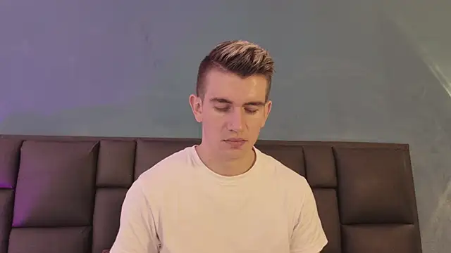 MikaelSlow online show from 1, 3, 2026