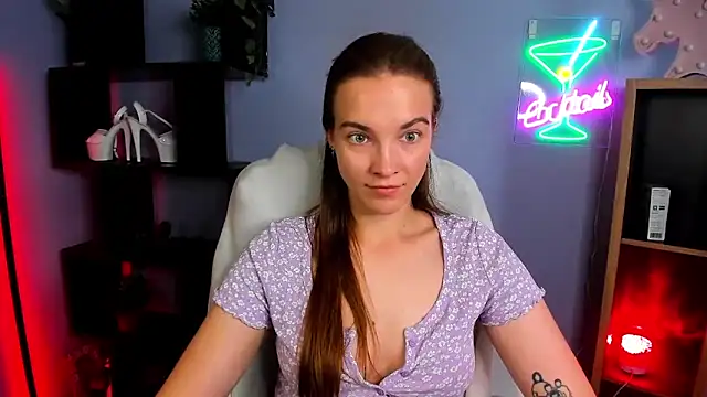 Snapshot of kenzie_x chatting on 18, 9, 2025 kenzie x online show from 18, 9, 2025