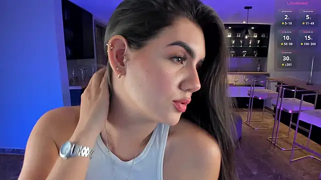 Snapshot of AngelicaVega chatting on 3, 1, 2025 AngelicaVega online show from 3, 1, 2025