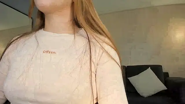 CarolineGraceX online show from 11, 12, 2024
