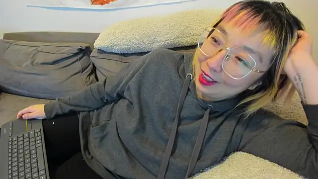 luxgray online show from 21, 1, 2025