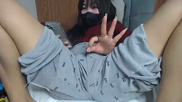 Snapshot of Hatachi_ne12 chatting on 4, 2, 2026 Hatachi ne12 online show from 4, 2, 2026