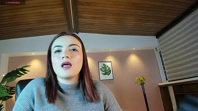 Snapshot of IsabellaaJoness chatting on 11, 2, 2025 IsabellaaJoness online show from 11, 2, 2025