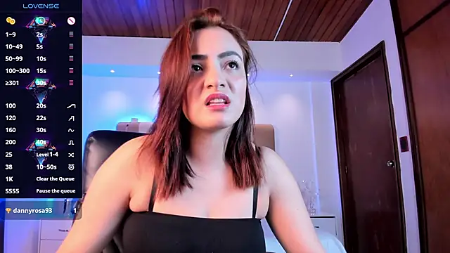Snapshot of IsabellaaJoness chatting on 9, 3, 2025 IsabellaaJoness online show from 9, 3, 2025