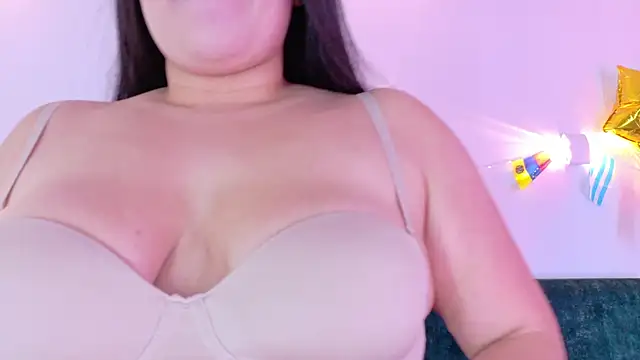 Snapshot of AgathaLynx chatting on 14, 6, 2026 AgathaLynx online show from 14, 6, 2026