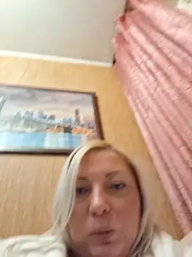cutecatXXX online show from 2, 6, 2026