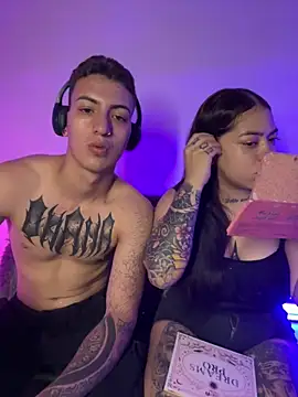 Snapshot of aliensexy chatting on 13, 12, 2024 aliensexy online show from 13, 12, 2024