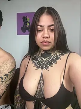 Snapshot of aliensexy chatting on 2, 3, 2025 aliensexy online show from 2, 3, 2025