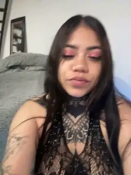 Snapshot of aliensexy chatting on 22, 3, 2025 aliensexy online show from 22, 3, 2025