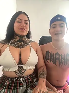 Snapshot of aliensexy chatting on 5, 10, 2025 aliensexy online show from 5, 10, 2025