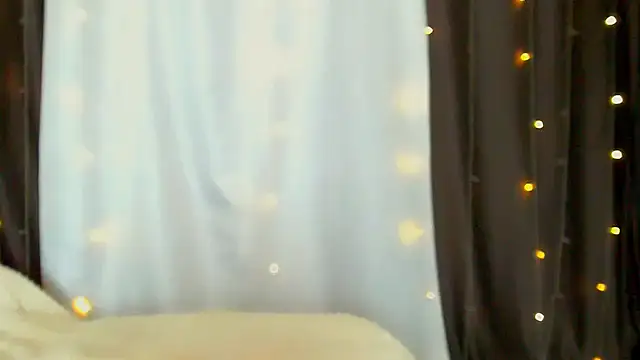 Adriana Sweet 24 online show from 24, 10, 2025